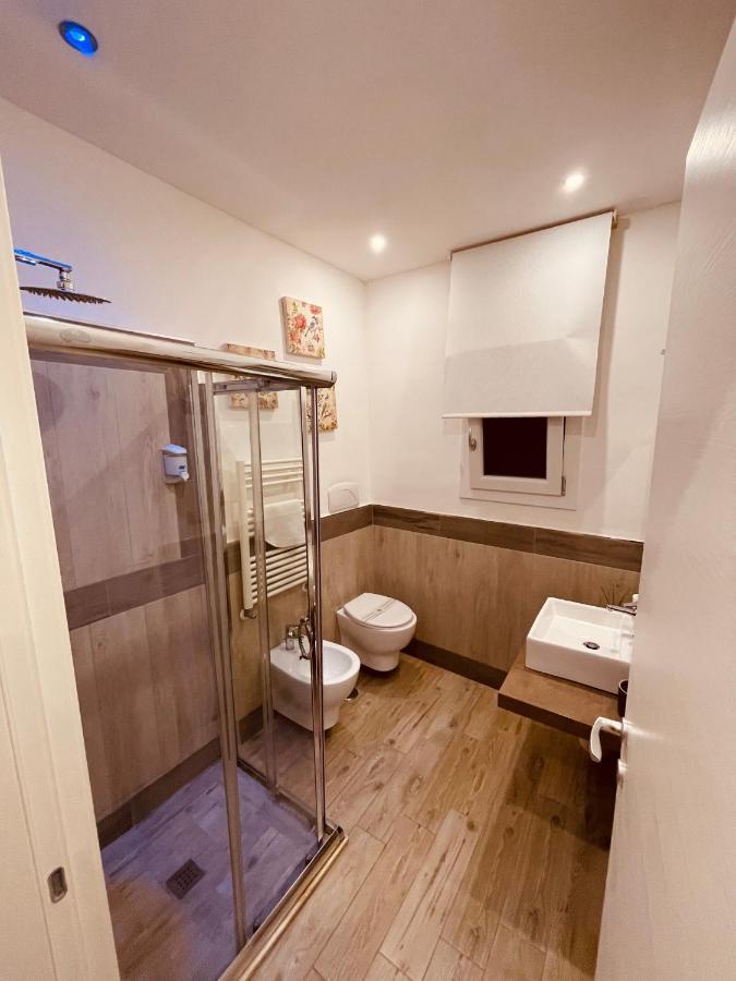 La Piazzetta Bed & Breakfast Brindisi Bagian luar foto