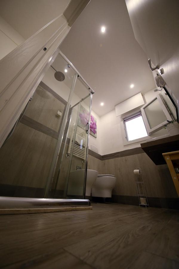 La Piazzetta Bed & Breakfast Brindisi Bagian luar foto