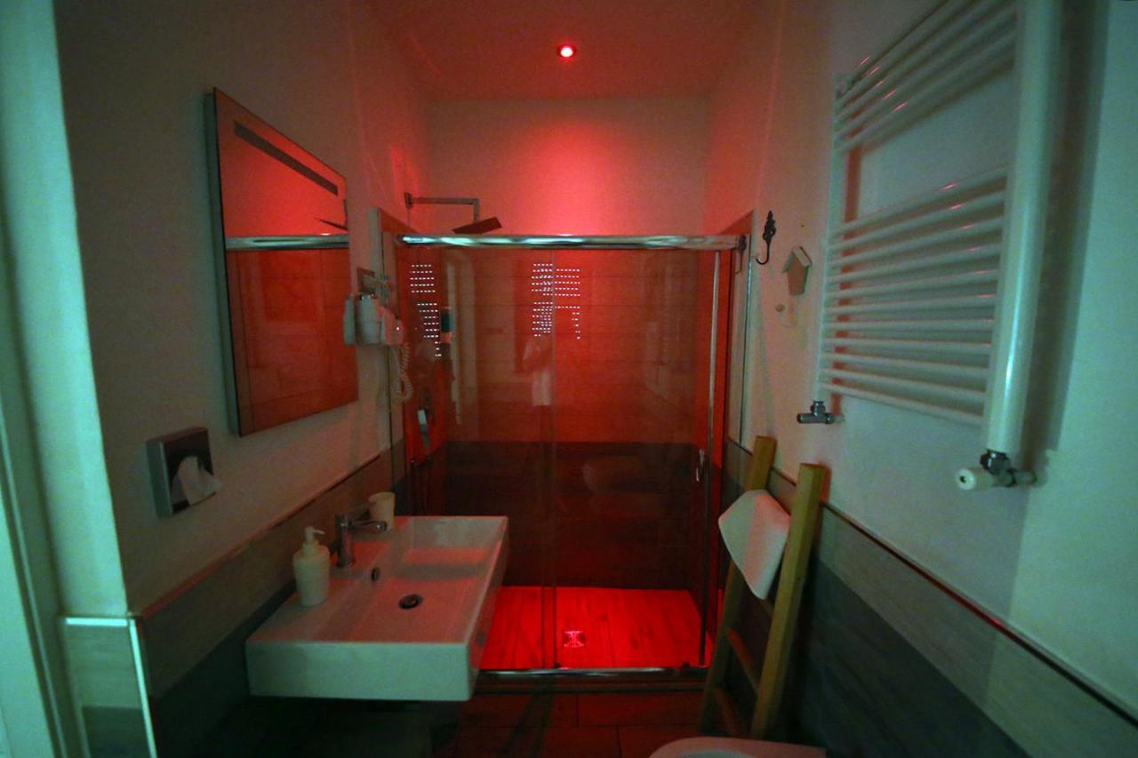 La Piazzetta Bed & Breakfast Brindisi Bagian luar foto