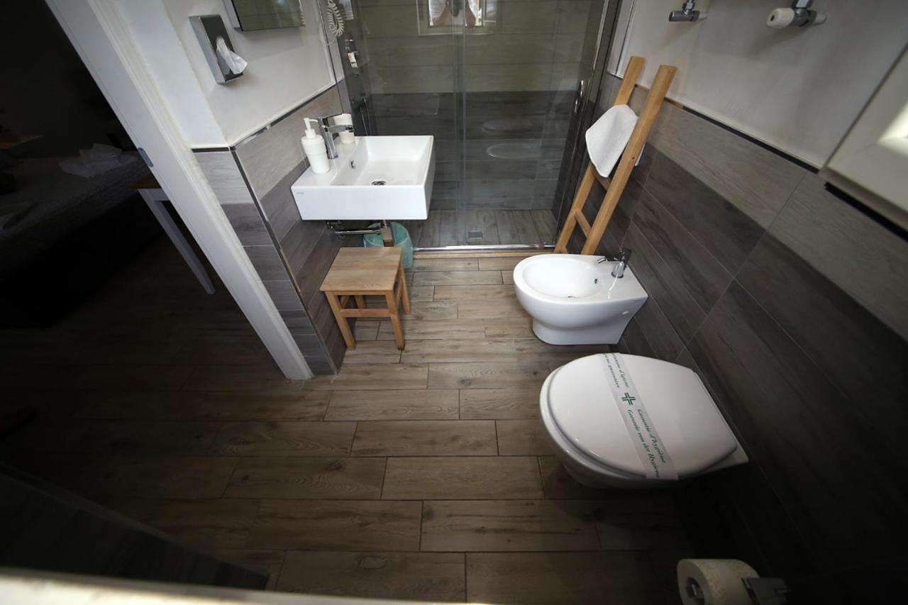 La Piazzetta Bed & Breakfast Brindisi Bagian luar foto